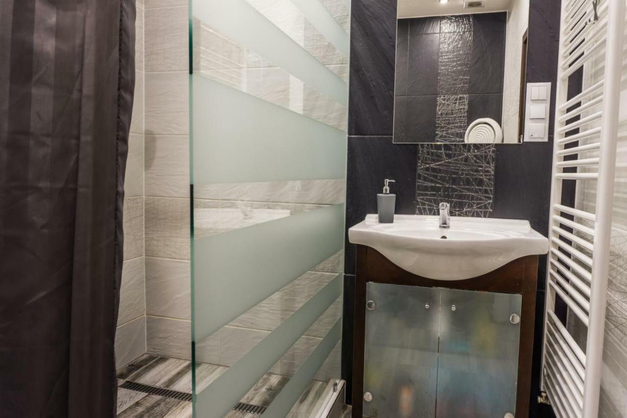 Kings Main Square Apartment Poprad Exteriér fotografie